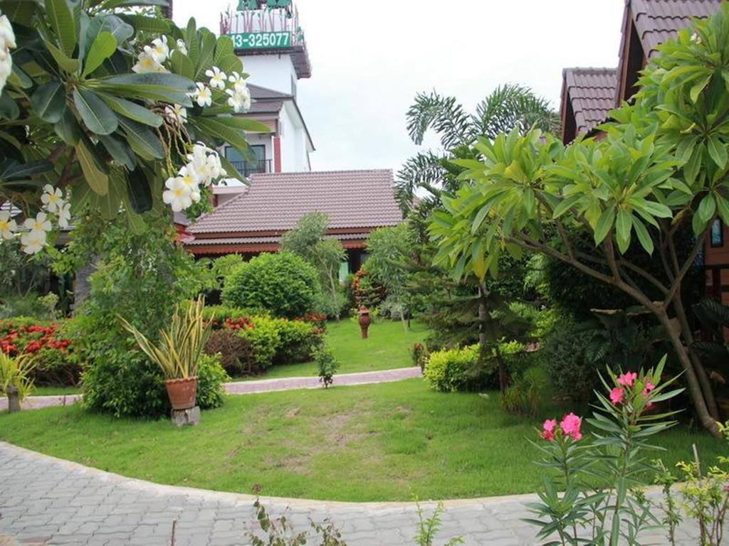 Mammoth Resort Khon Kaen Habitación foto